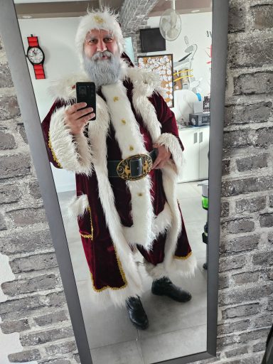 komplett für mich geschneidert